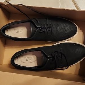 Black women's loafers